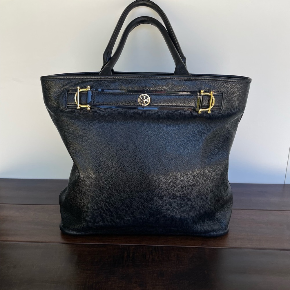 Tory Burch Pebble Leather Jayden Tote - Black